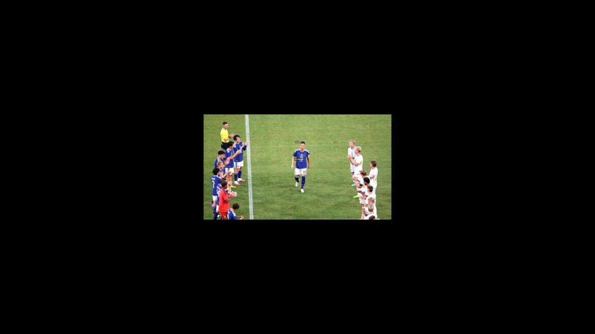 Maya Yoshida plays a 12-minute ``break'' for the national team