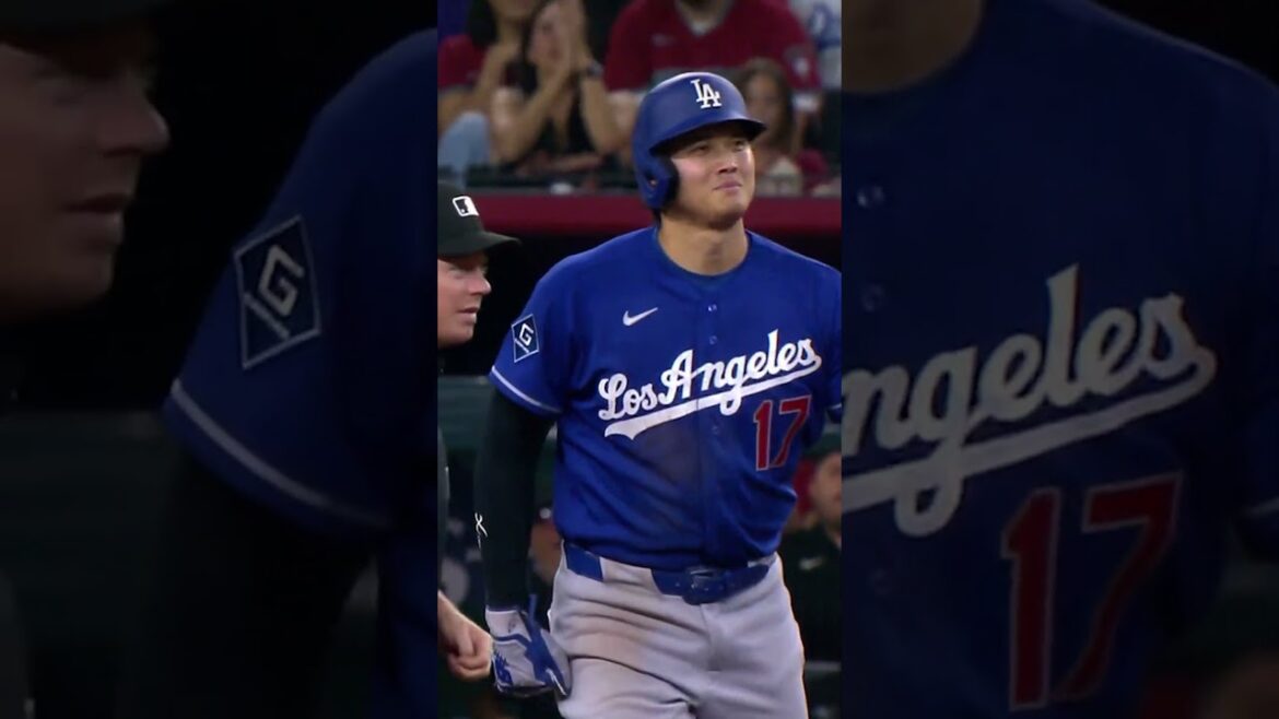Shohei Ohtani finally cracked a smile at the end 🤣 Shohei Ohtani finally cracked a smile at the end 🤣