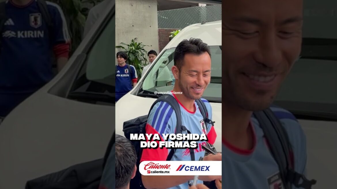 Maya Yoshida gave autographs outside the concentration hotel 🫡🇯🇵