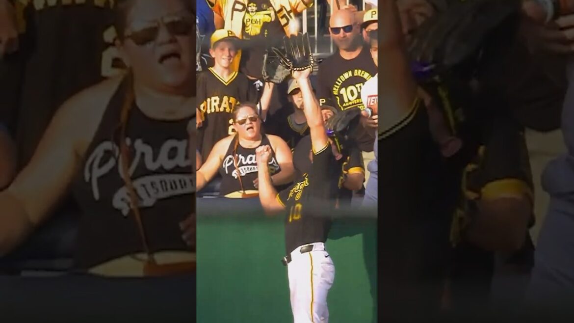 Bryan Reynolds Robs Shohei Ohtani of Home Run!