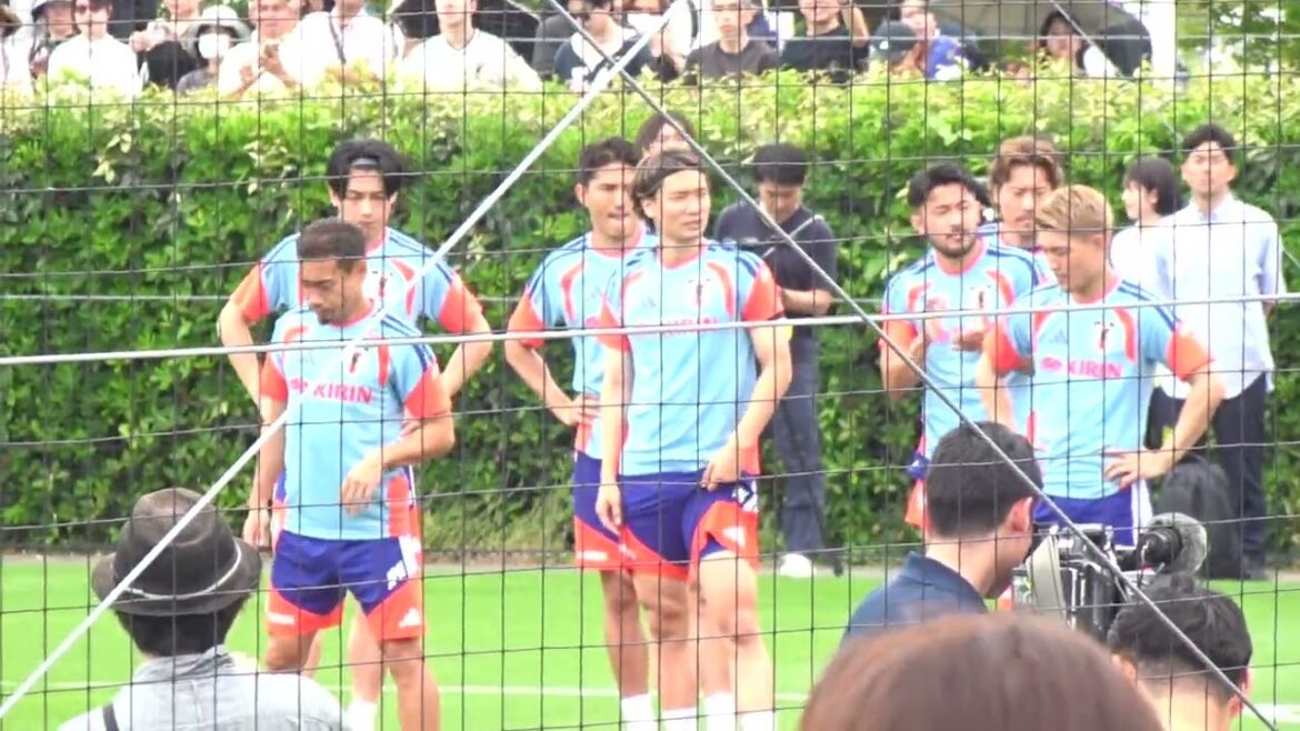 “Yuto Nagatomo, Ritsu Doan, Takehiro Tomiyasu” Japan national team public practice[Japan national soccer team]SAMURAI BLUE 2026/05/28 On-site