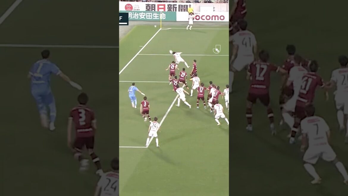 Players who took flight from the J.LEAGUE to the world βπ Players who took flight from the J.LEAGUE to the world βπ