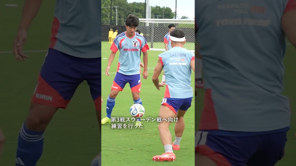 [World Cup]Japan national team practices for match against Sweden; Takefusa Kubo adjusts with a separate menu