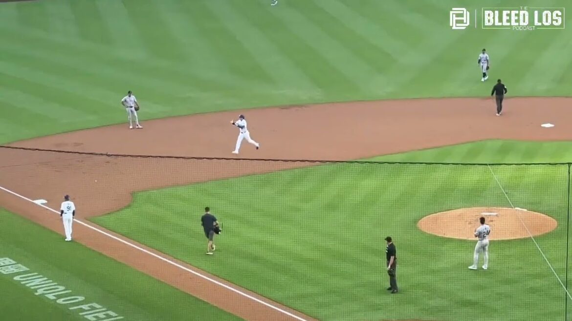 Dodgers News: Shohei Ohtani Crushes 300th Career Home Run at Dodger Stadium | Dodgers Dodgers News: Shohei Ohtani Crushes 300th Career Home Run at Dodger Stadium | Dodgers