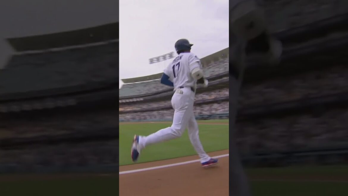 Shohei Ohtani Hits a 437 ft Home Run on the First Pitch He Sees!
