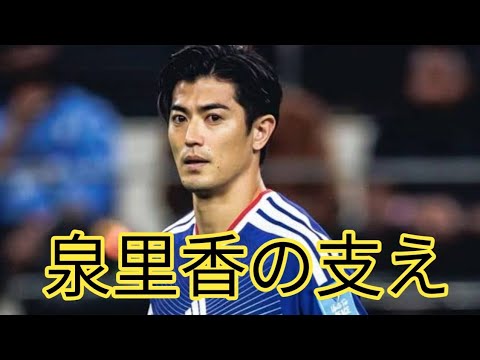 10-year relationship with an older beautiful actress → Marriage after “breakup rumors”, wife watches World Cup, great response with people saying “she looks too beautiful in uniform”… 34-year-old Shogo Taniguchi suffers a serious injury → “Rika Izumi” supported his complete recovery 10-year relationship with an older beautiful actress → Marriage after “breakup rumors”, wife watches World Cup, great response with people saying “she looks too beautiful in uniform”… 34-year-old Shogo Taniguchi suffers a serious injury → “Rika Izumi” supported his complete recovery