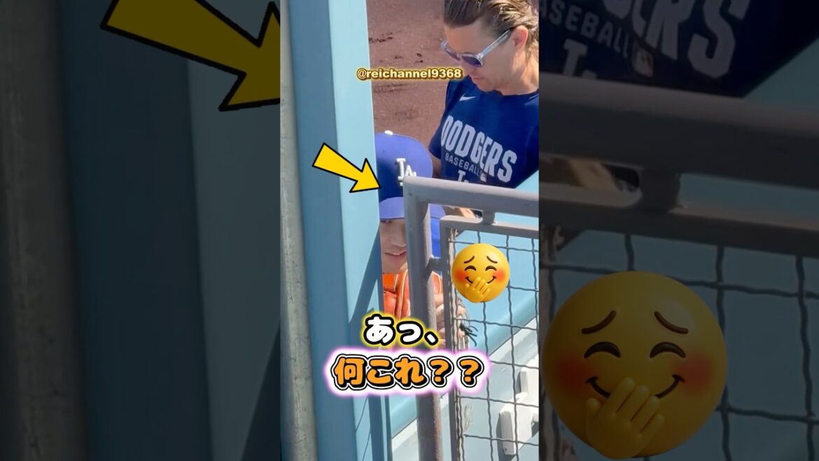 [Shohei Otani]Oh, what is this!?🤣🤣🤣 #shorts #mlb #Shohei Otani