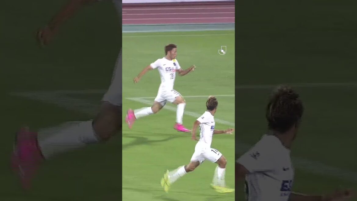 Takuma Asano has completed a permanent transfer from RCD Mallorca to Sanfrecce Hiroshima 🏹 Takuma Asano has completed a permanent transfer from RCD Mallorca to Sanfrecce Hiroshima 🏹